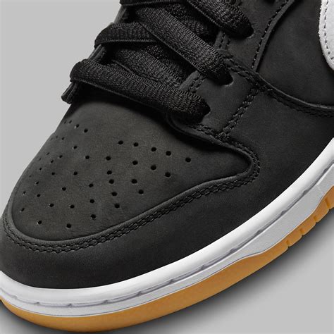 nike sb dunk black gum|black dunks with gum bottom.